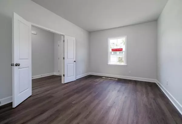 Huger, SC 29450,116 Royal Cainhoy Way