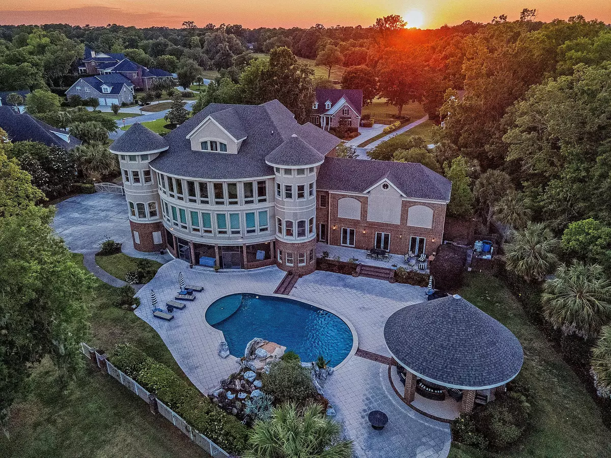 North Charleston, SC 29420,4202 Links Ct