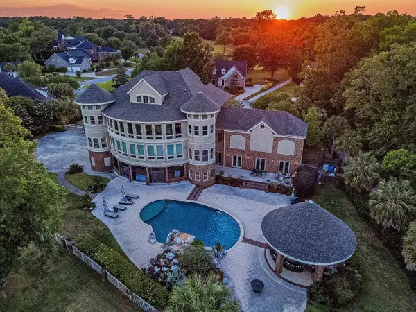 4202 Links Ct, North Charleston, SC 29420