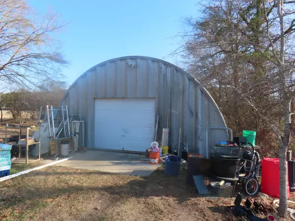 Eutawville, SC 29048,1236 Eutaw Rd
