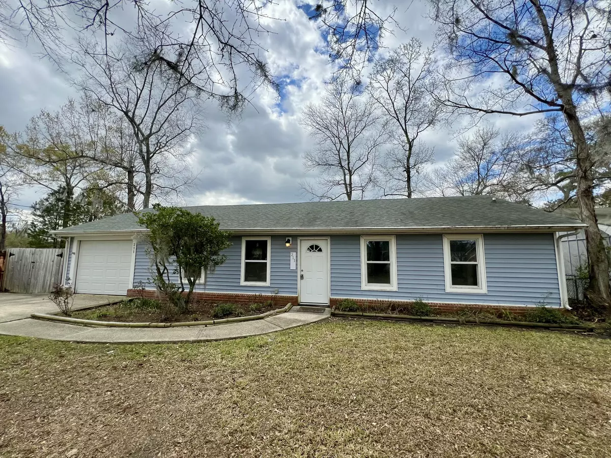 Goose Creek, SC 29445,211 Amy Dr
