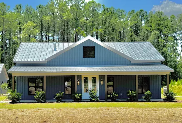 407 Sandridge Acres Trl, Holly Hill, SC 29059