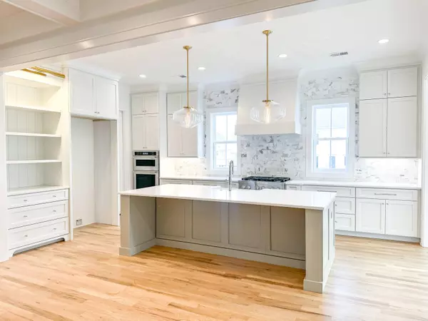 Mount Pleasant, SC 29466,3853 Delinger Dr