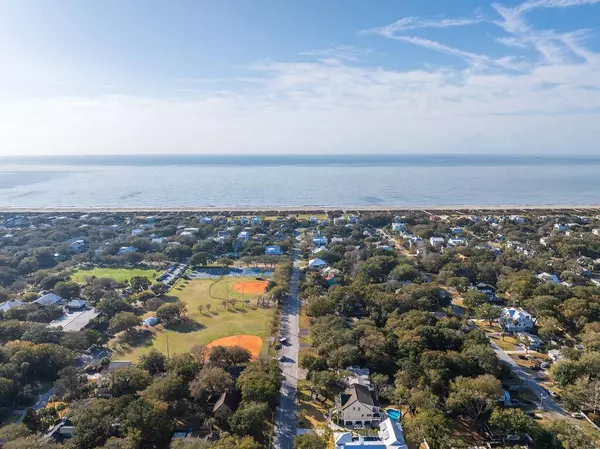 Isle Of Palms, SC 29451,29 27th Ave