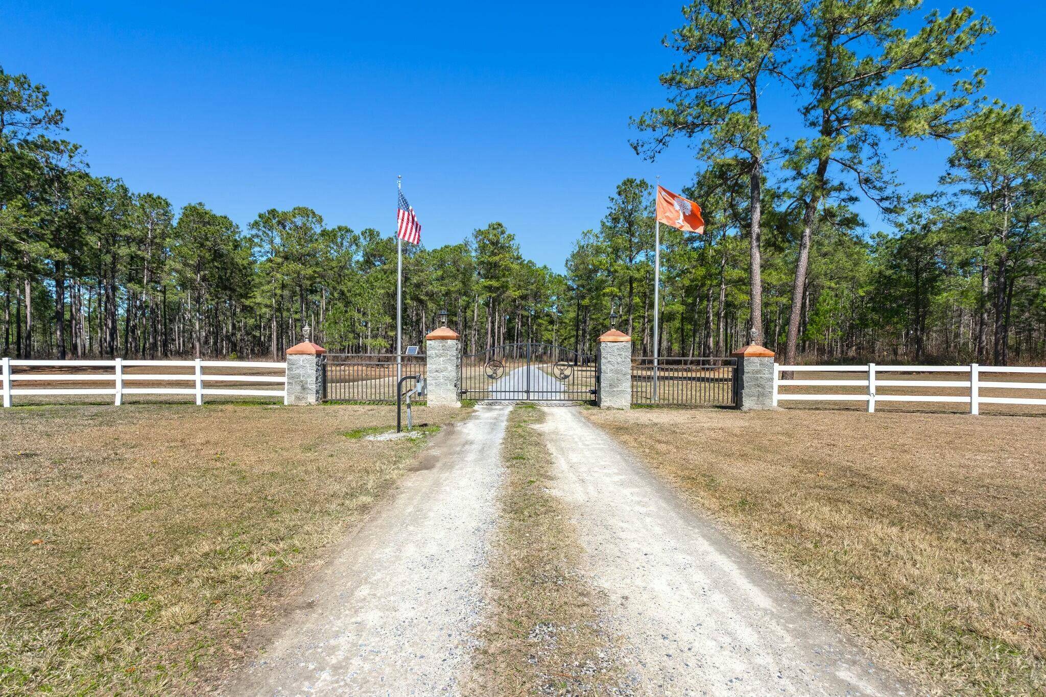 Pineville, SC 29468,732 Lindhaven Dr