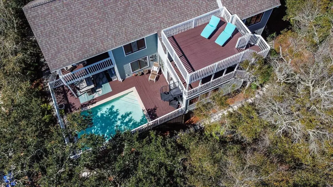 8 Fairway Oaks Ln, Isle Of Palms, SC 29451