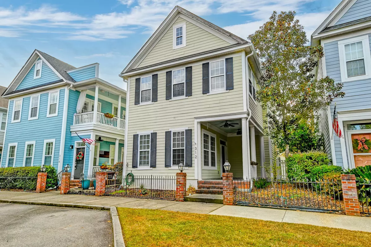 Summerville, SC 29483,312 White Gables Dr