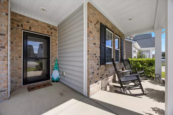 Summerville, SC 29486,707 Redbud Ln