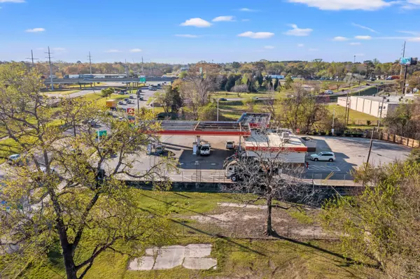 North Charleston, SC 29406,5259 Rivers Ave