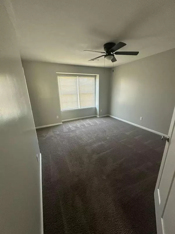 North Charleston, SC 29420,4056 Cedars Pkwy #A