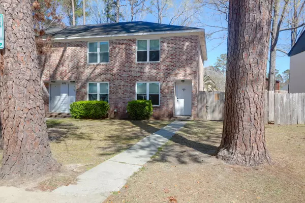 406 Crestview Dr #D, Summerville, SC 29485
