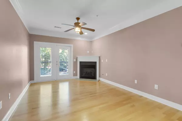 Charleston, SC 29412,1025 Riverland Woods Pl #116