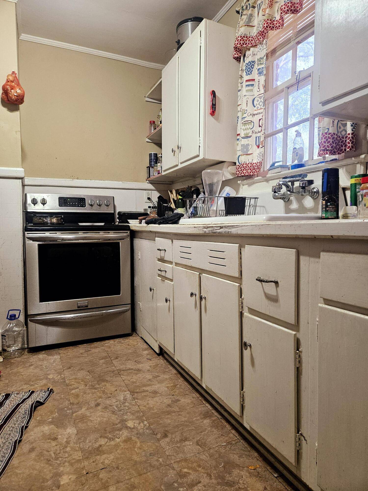 Walterboro, SC 29488,306 Perry Rd