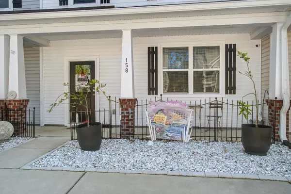 Summerville, SC 29485,158 Spencer Cir