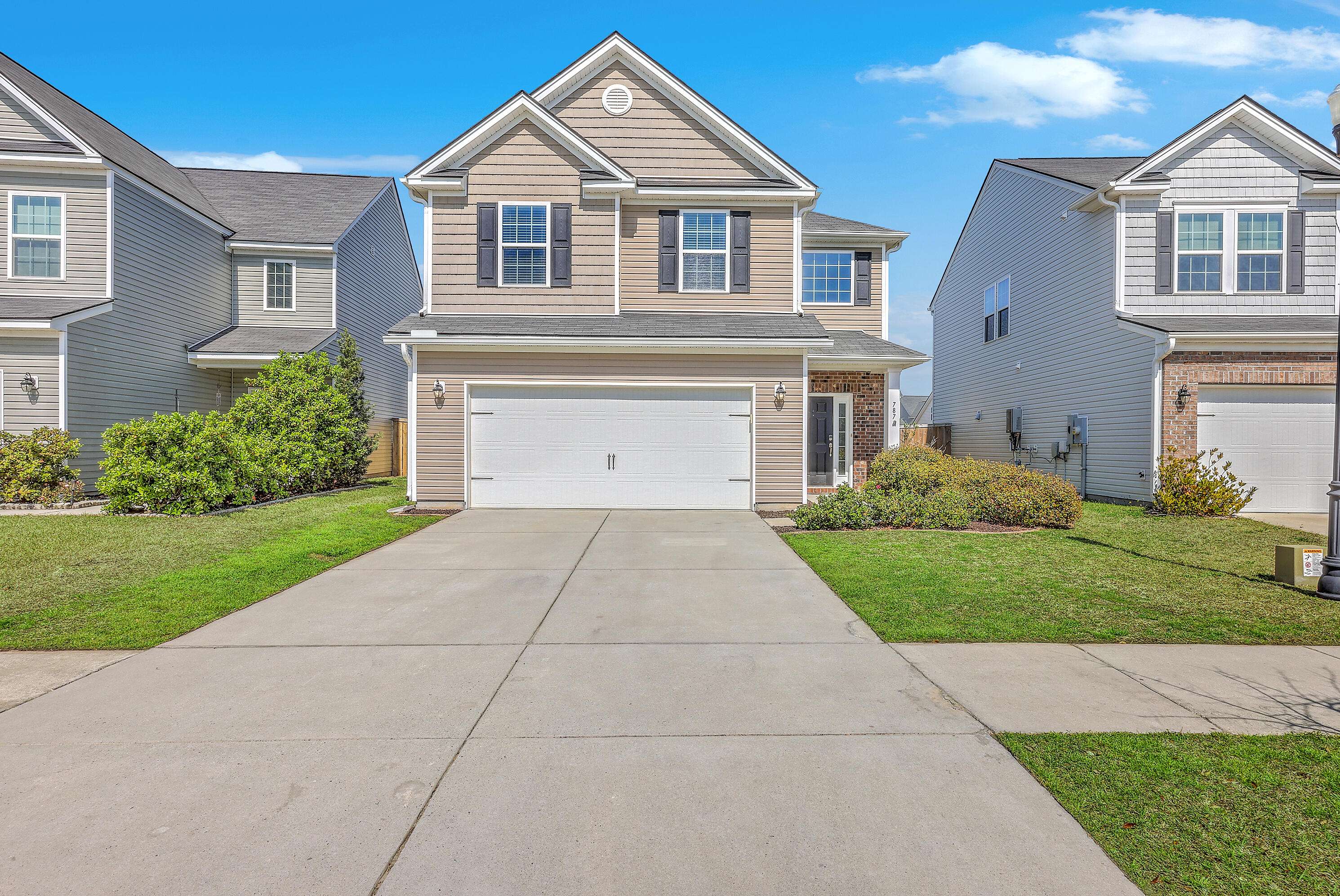787 Redbud Ln, Summerville, SC 29486