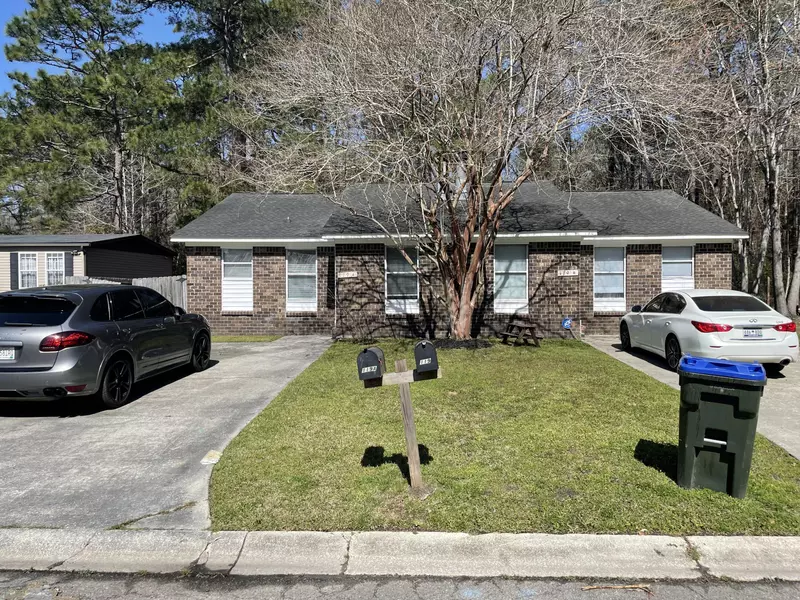 119 Canvasback Dr #A & B, Summerville, SC 29483