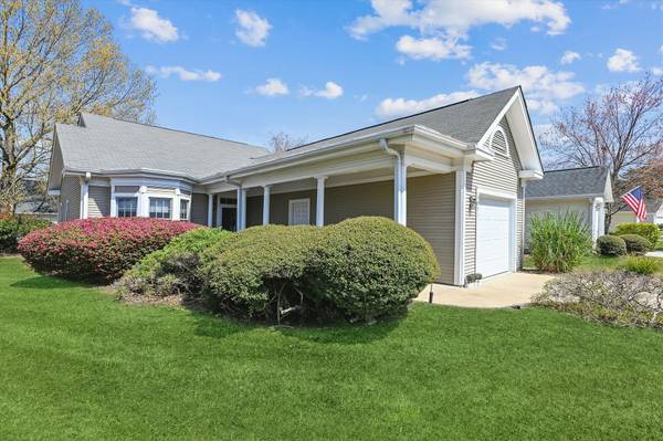 9021 Delancey Cir, North Charleston, SC 29406