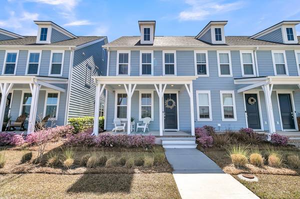 Summerville, SC 29486,565 Blueway Ave