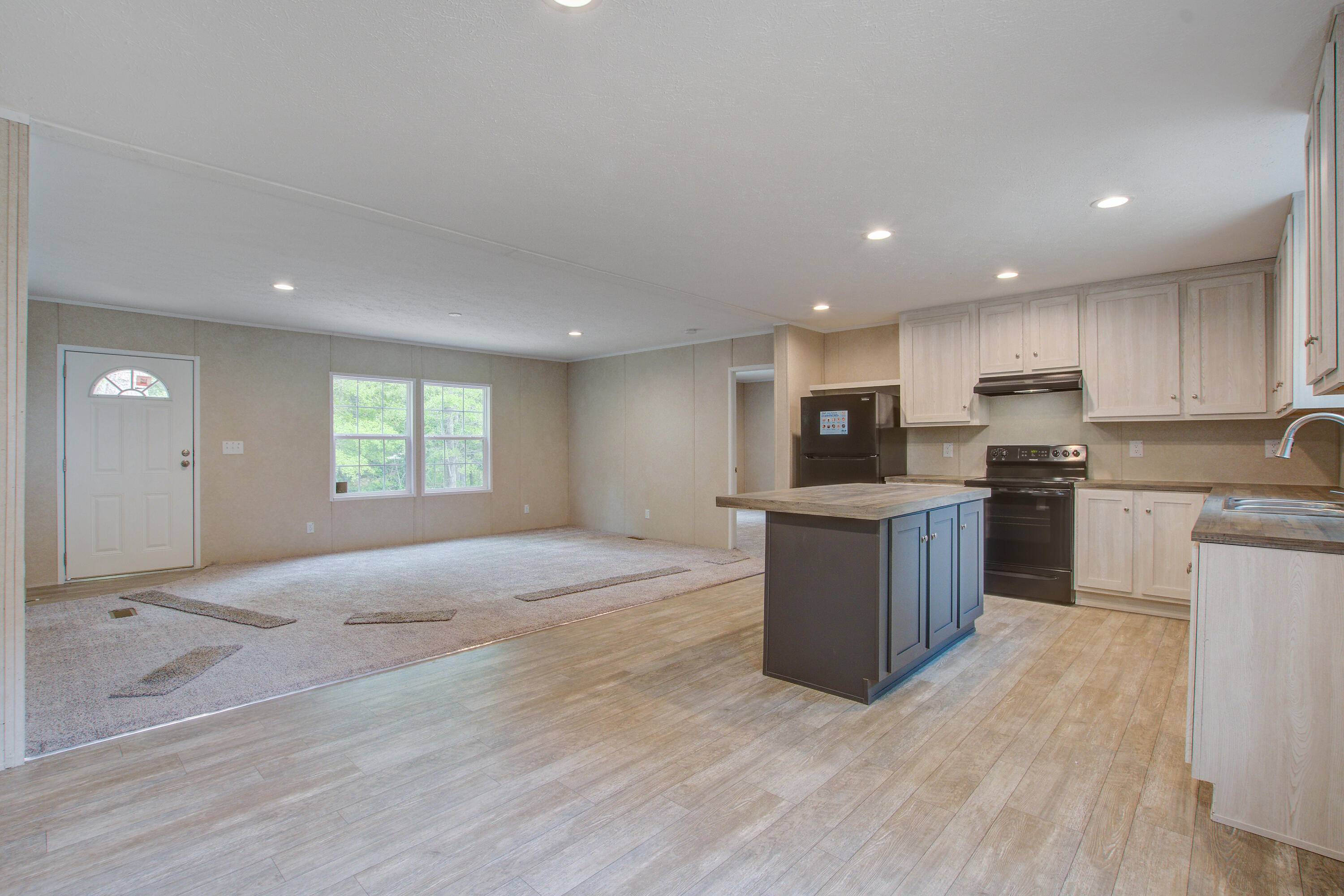 Summerville, SC 29486,413 Peacock Ln