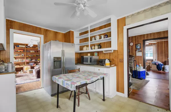 Round O, SC 29474,7560 Cottageville Hwy