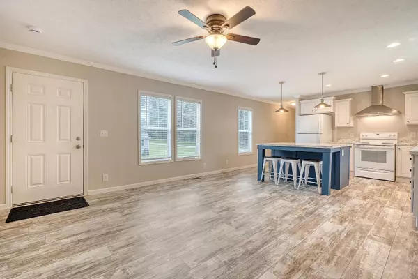 Eutawville, SC 29048,12041 Old Number Six Hwy