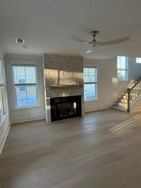 Charleston, SC 29412,744 Minton Rd