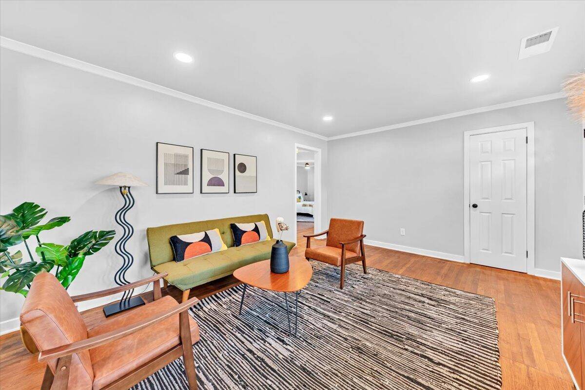 Charleston, SC 29412,1077 Harbor View Rd
