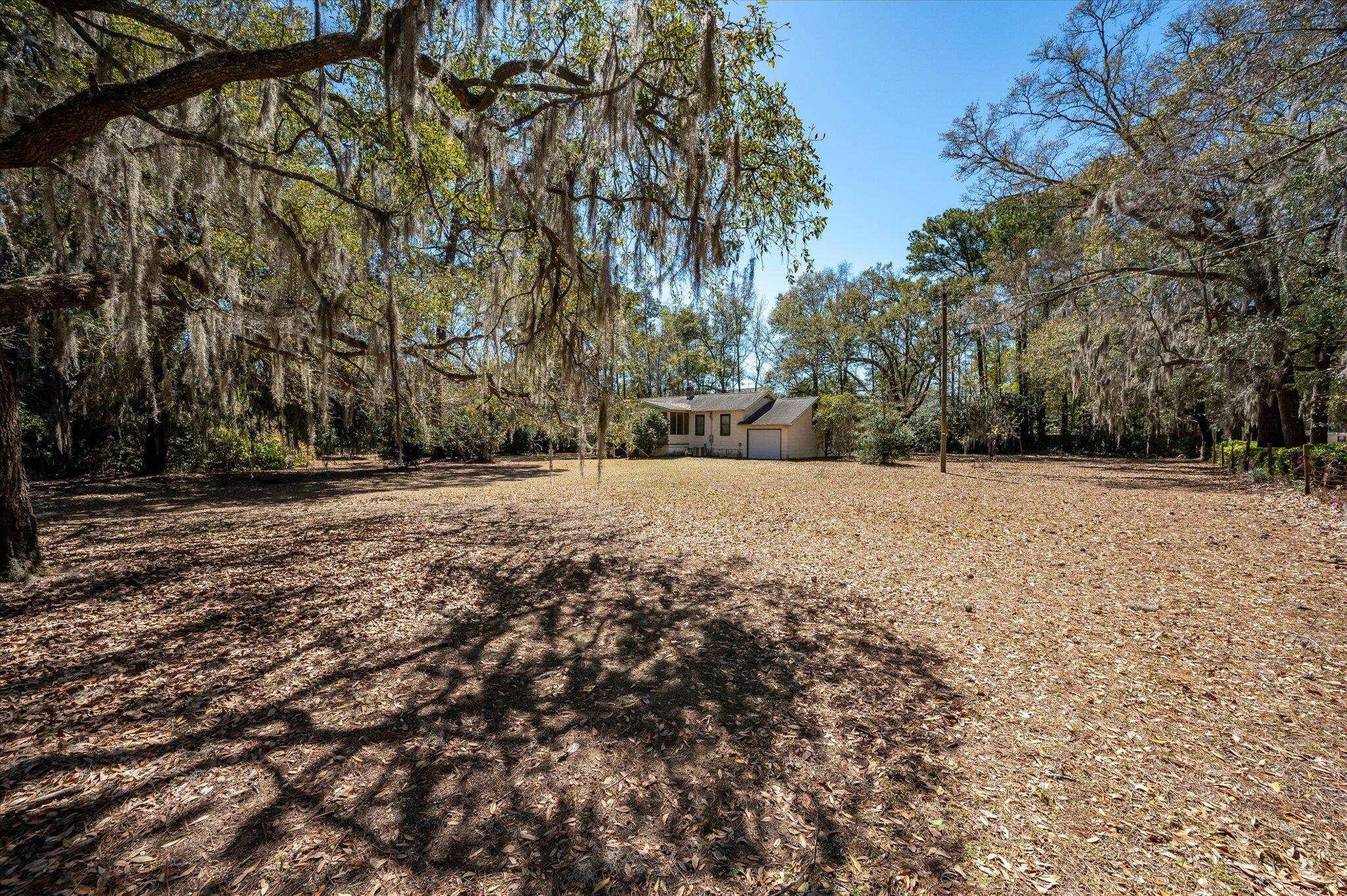 Johns Island, SC 29455,2104 River Rd