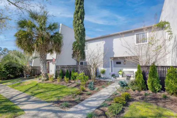 1103 Ventura Pl, Mount Pleasant, SC 29464