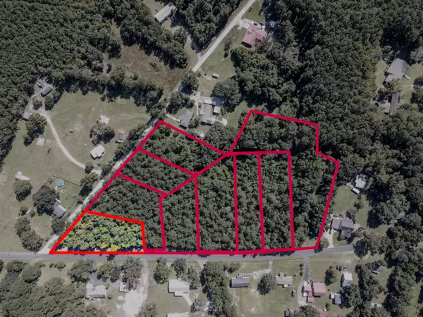 Moncks Corner, SC 29461,5 Hard Pinch Rd
