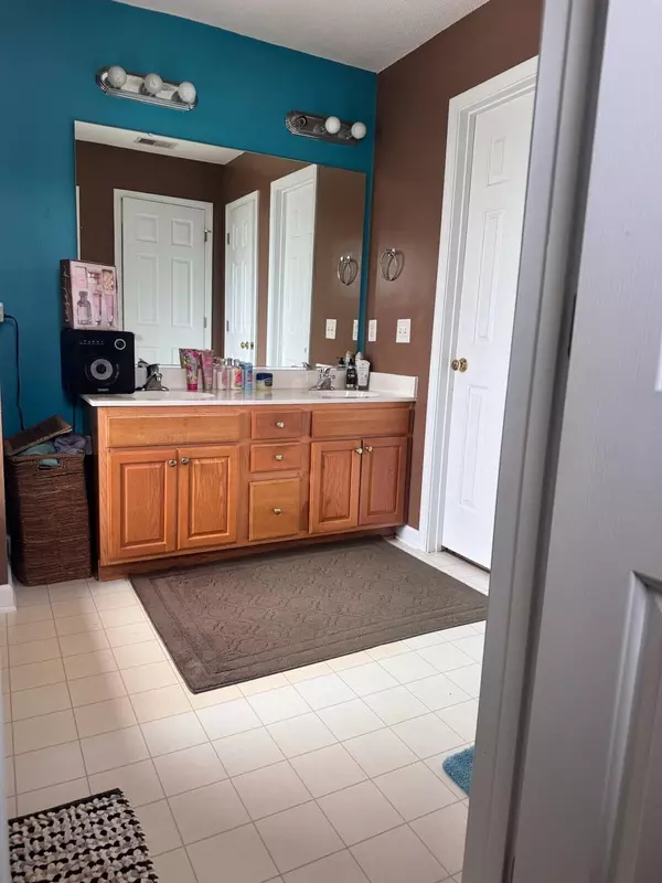 Summerville, SC 29486,223 Westbrooke Rd