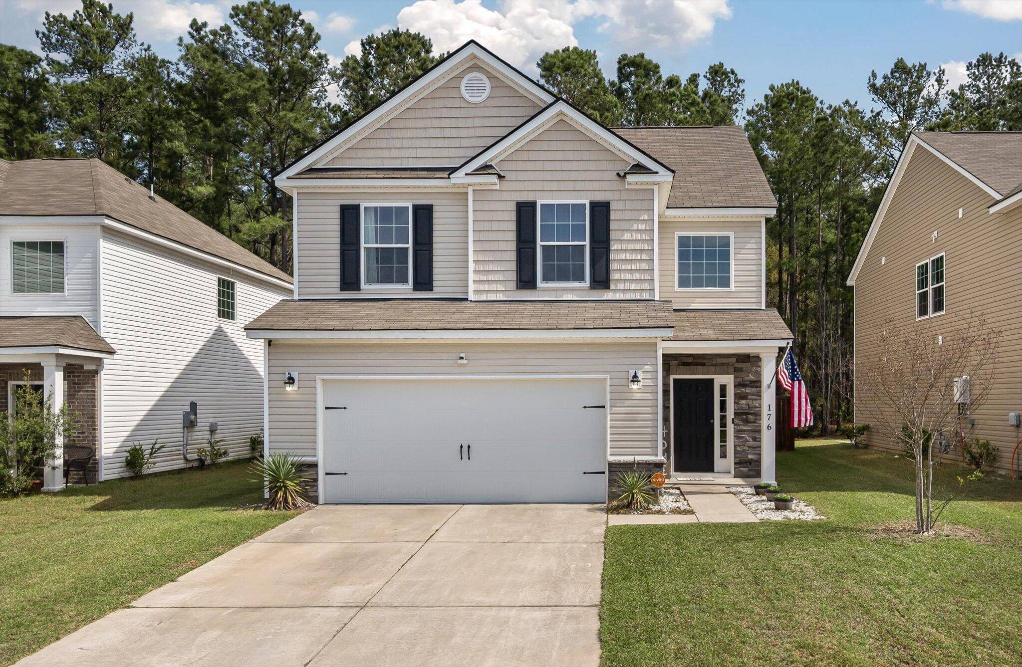 Goose Creek, SC 29445,176 Daniels Creek Cir