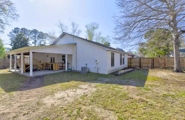 Ladson, SC 29456,9861 Levenshall Dr