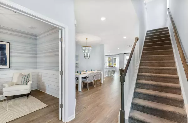 517 Verdi Dr,  Summerville,  SC 29486