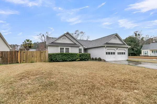 Summerville, SC 29483,346 Courtney Round