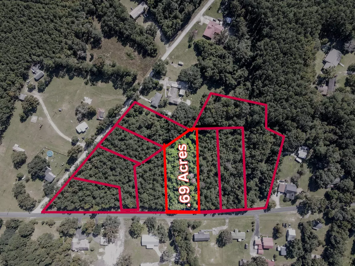 Moncks Corner, SC 29461,3 Hard Pinch Rd