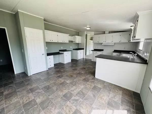 Varnville, SC 29944,109 King Cir