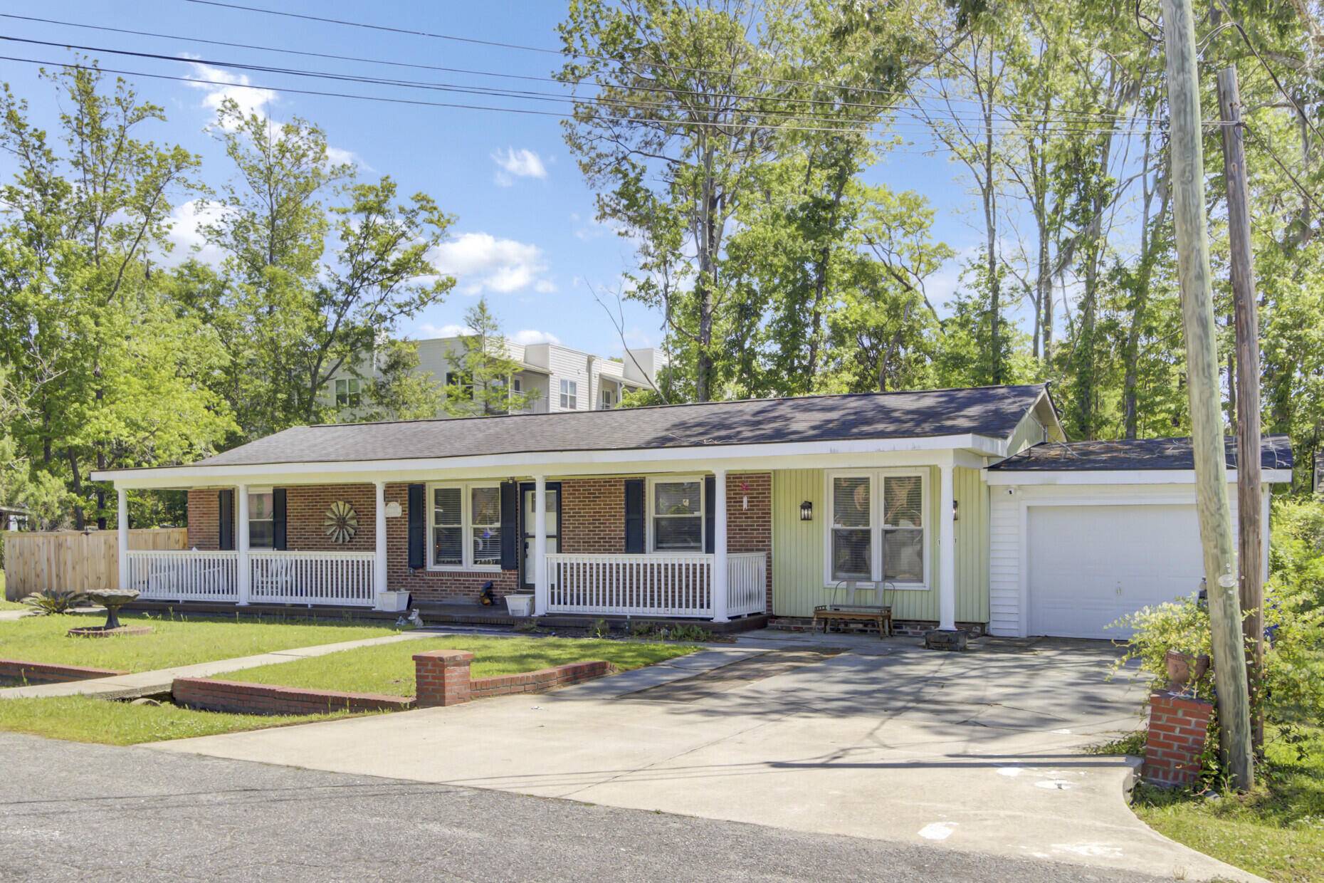 Charleston, SC 29407,1861 Jaywood Cir