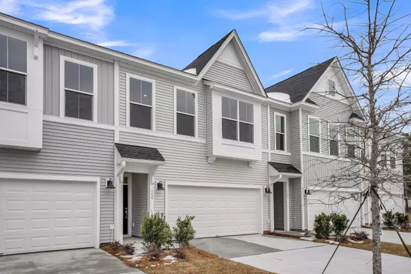112 Brown Swiss Cir, Summerville, SC 29483