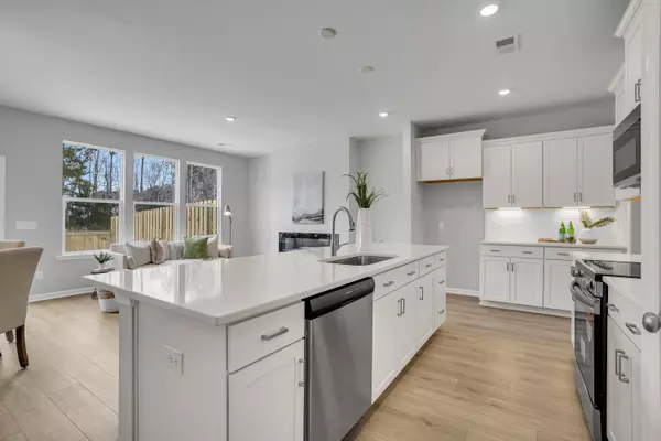 Summerville, SC 29483,112 Brown Swiss Cir