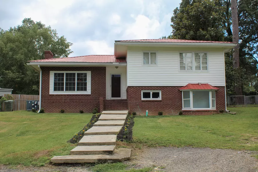 278 Pinehill Rd, Orangeburg, SC 29115