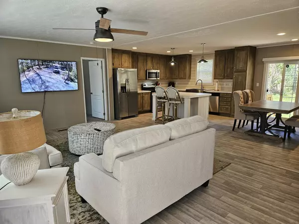 4532 S Carolina #41, Huger, SC 29450