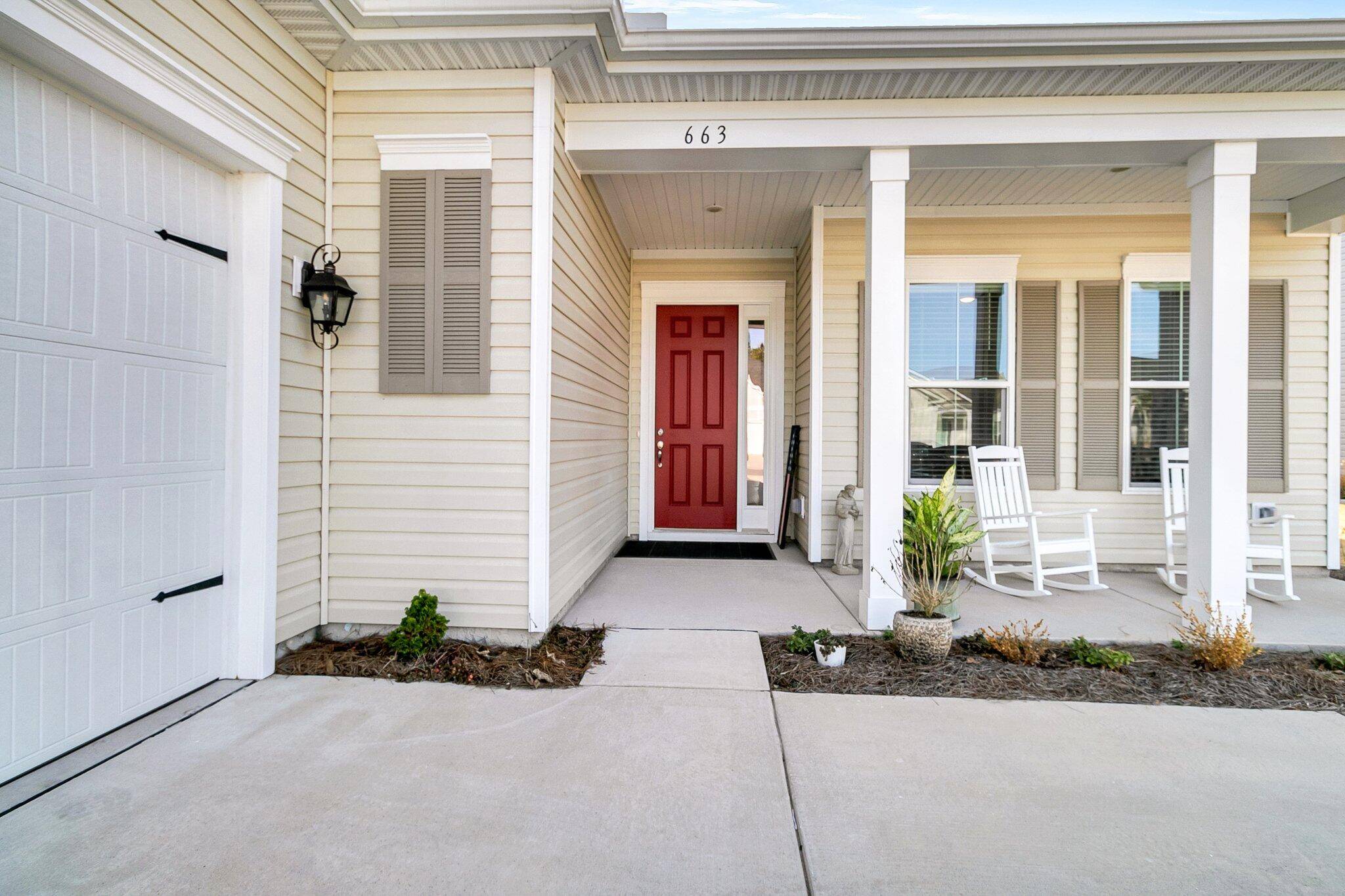 Summerville, SC 29486,663 Marsh Cove Cir