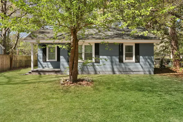 Hanahan, SC 29410,5729 Edison Ave