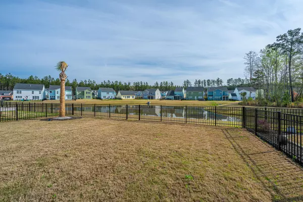 Ravenel, SC 29470,1081 Magnolia Warbler Way