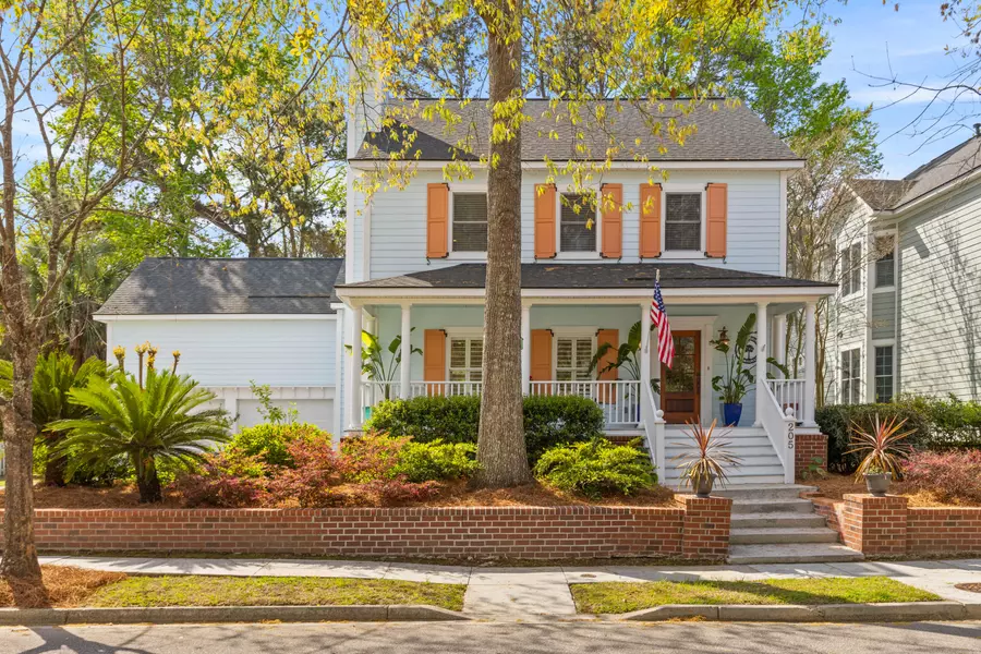 205 Fairchild St, Daniel Island, SC 29492