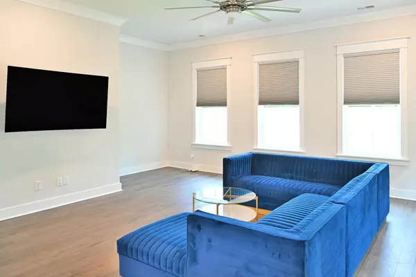 Mount Pleasant, SC 29464,1510 Cecile St