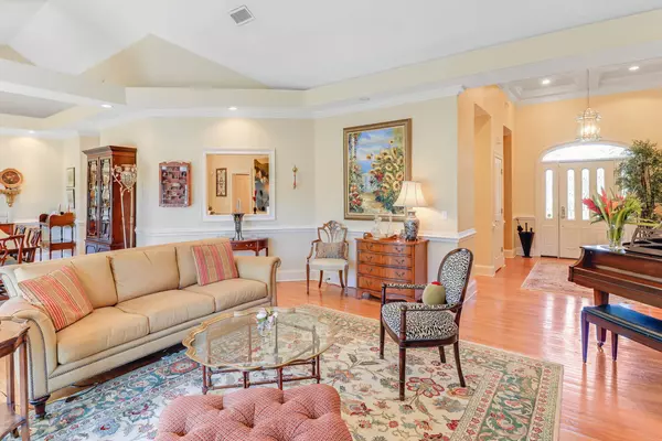 Mount Pleasant, SC 29464,1213 Waterfront Dr