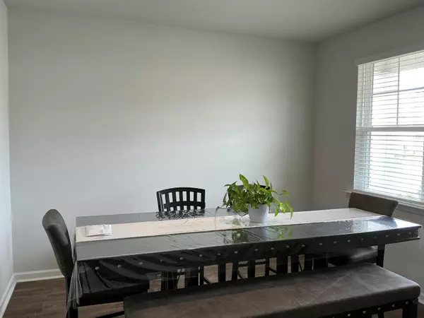 Summerville, SC 29486,413 Cedarview Rd