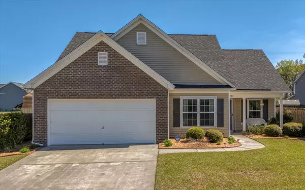8208 Little Sydneys Way, North Charleston, SC 29406